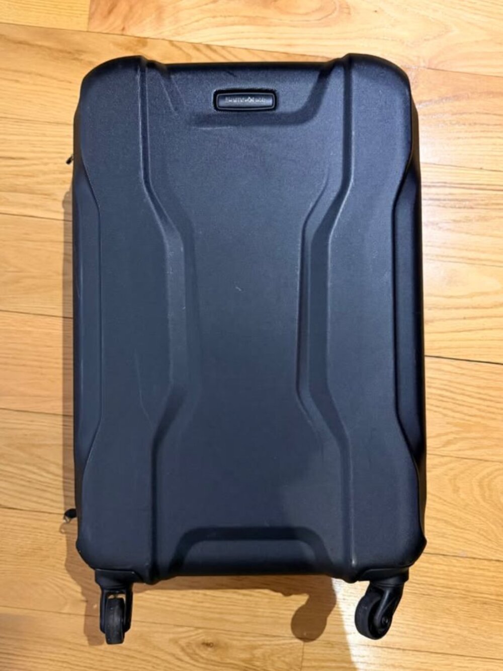 Samsonite Composite Hardside Locking Carry-On Spinner Suitcase